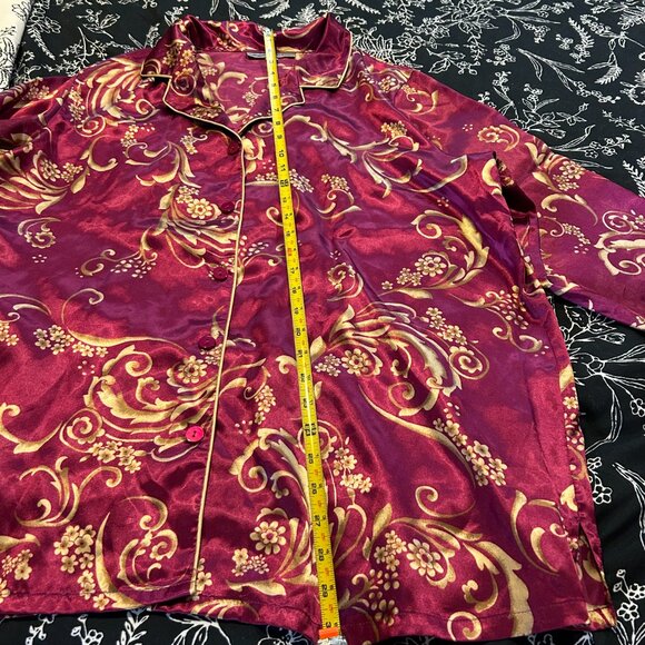Morgan Taylor Burgundy and Gold Floral Satin Pajama Set - Picture 9 of 13